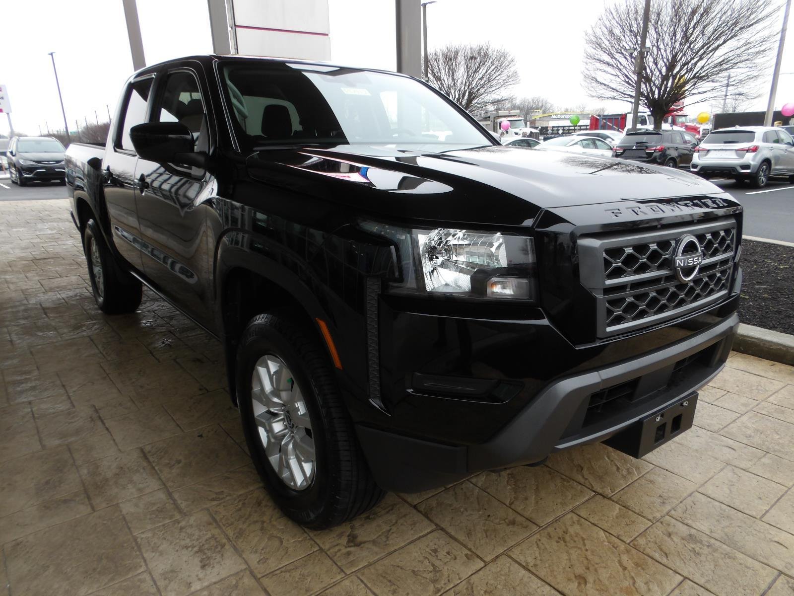 Certified Used 2023 Super Black Nissan SV image 3
