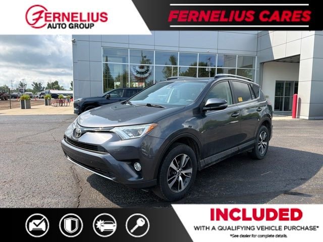Used 2017 Gray Toyota XLE image 6