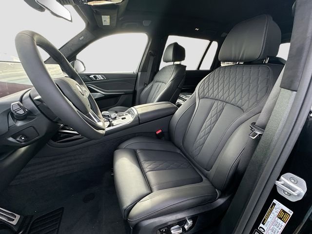 New 2026 Black BMW ALPINA XB7 image 15