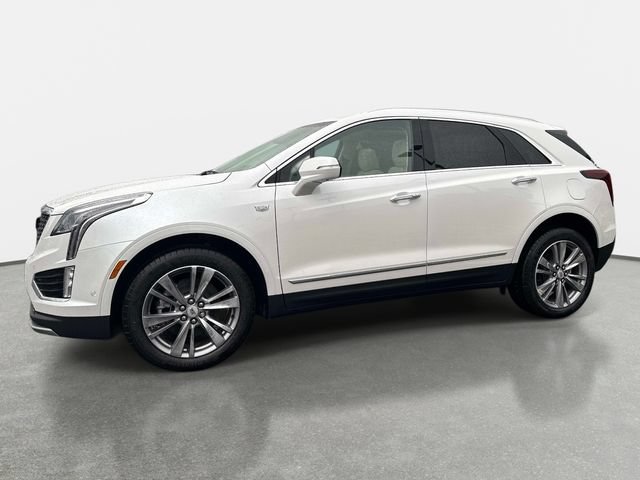 2026 Cadillac XT5 Premium Luxury photo 2