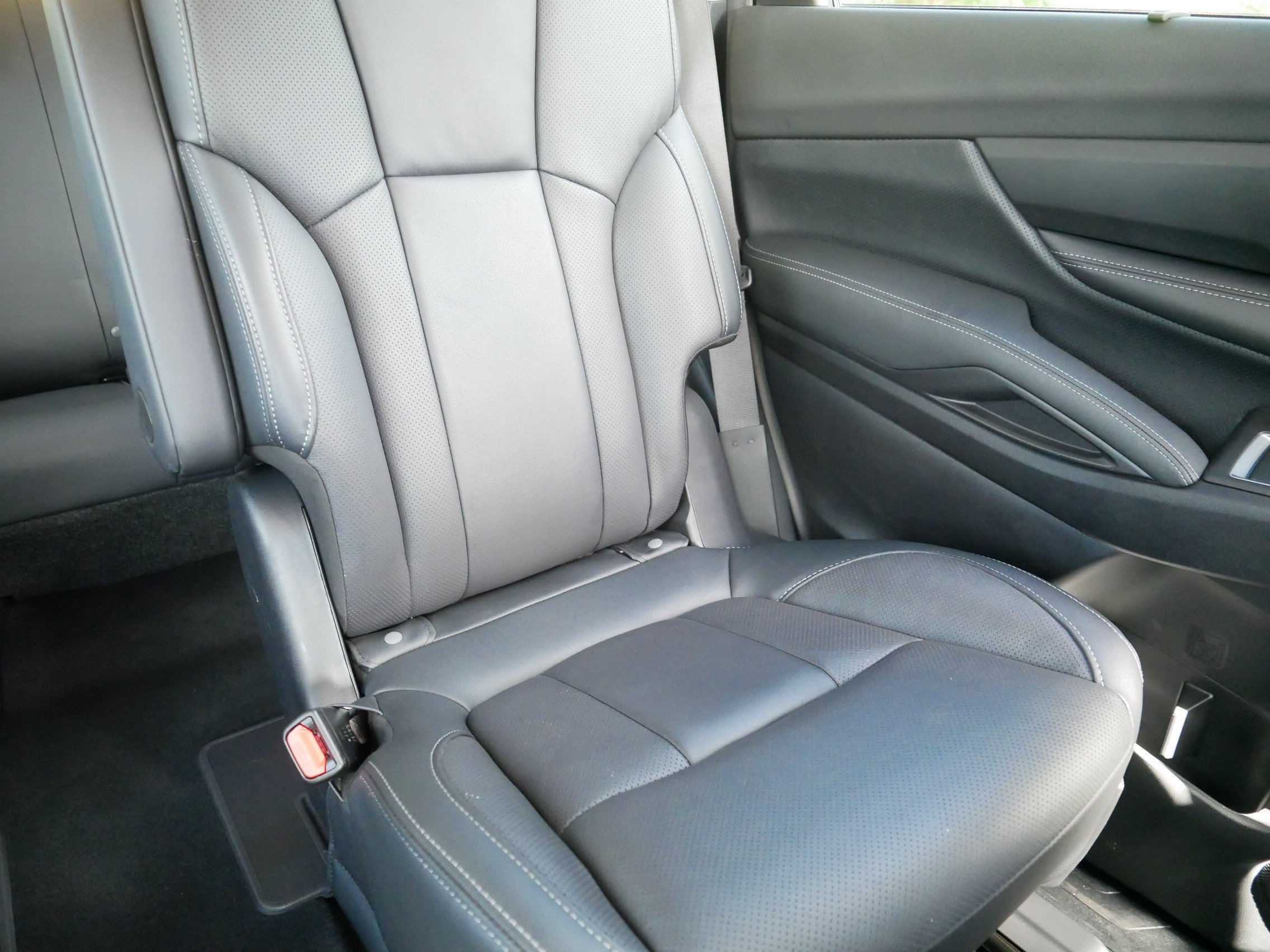 Used 2024 Cosmic Blue Pearl Subaru Limited image 14