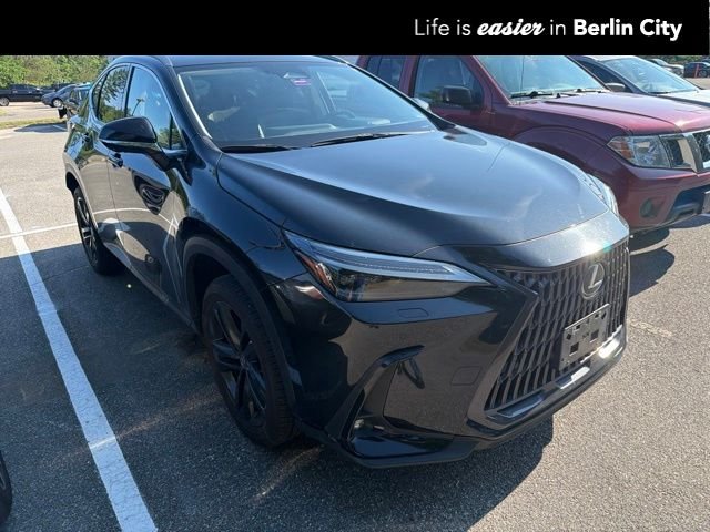 2022 Lexus NX 450h+ Luxury