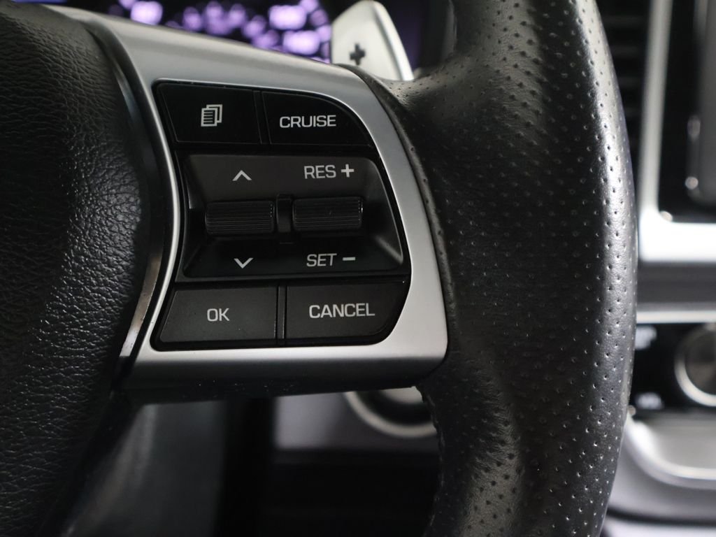 Used 2019 Silver Hyundai Sport image 37
