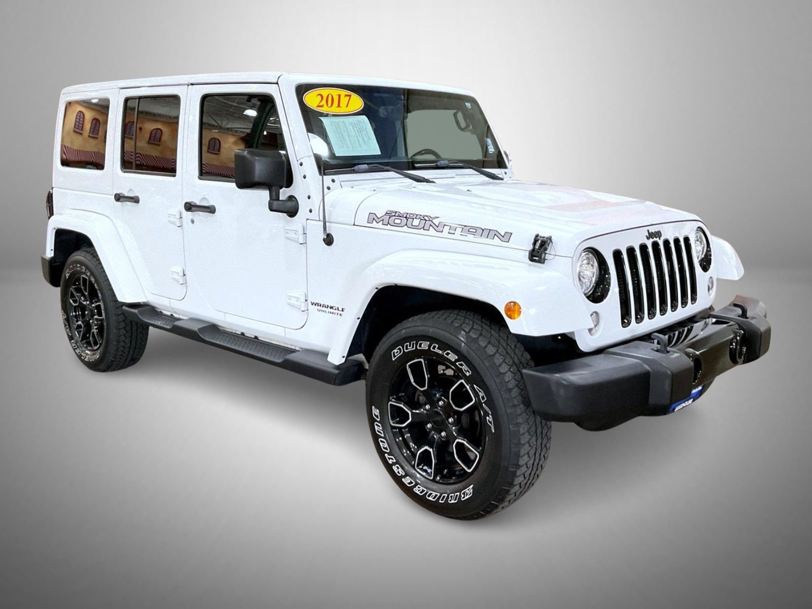 Used 2017 White Jeep Unlimited Sahara image 3