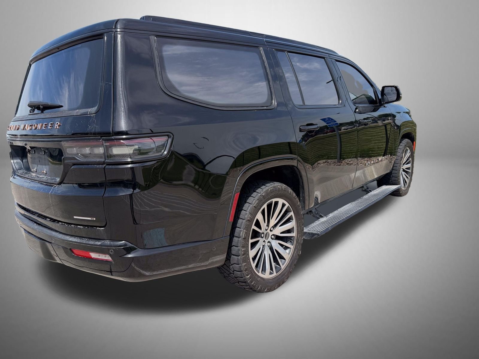 Used 2022 Black Jeep Series III image 4
