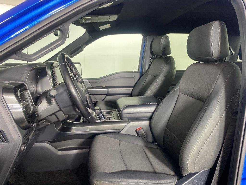 Used 2021 Blue Metallic Ford XLT image 10