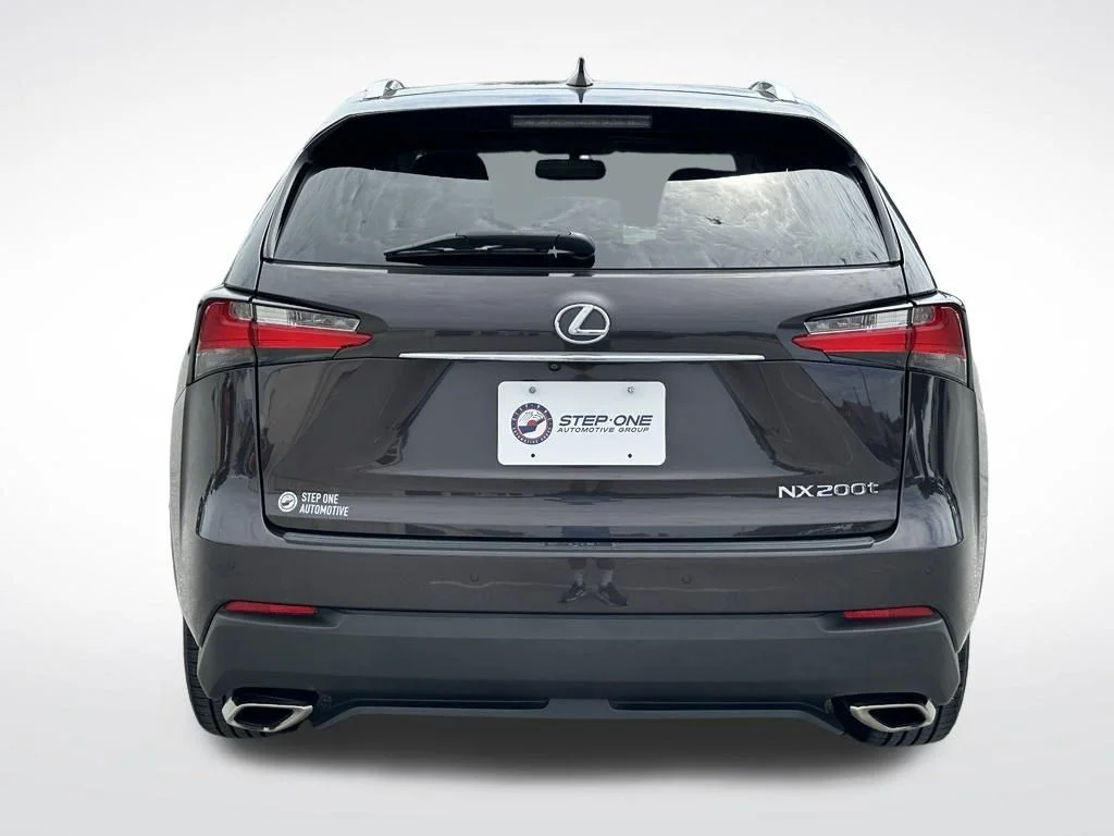 Used 2015 Red Lexus 200t image 6