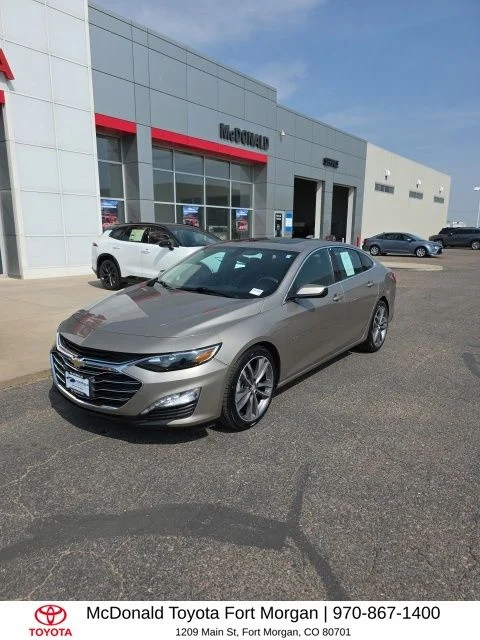 Used 2022 Gray Chevrolet LT image 1