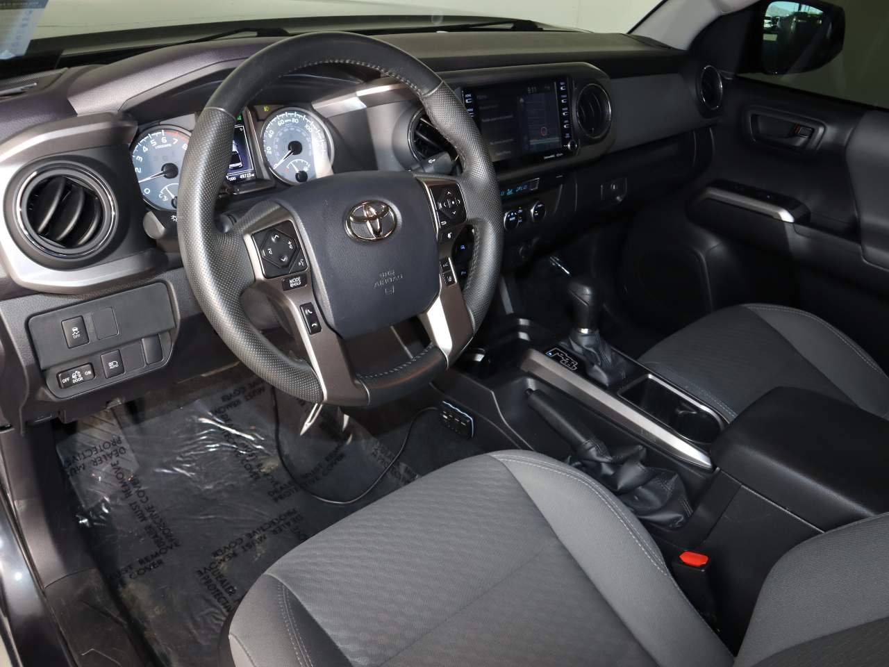 Used 2023 Magnetic Gray Metallic Toyota SR5 V6 Crew Cab image 8