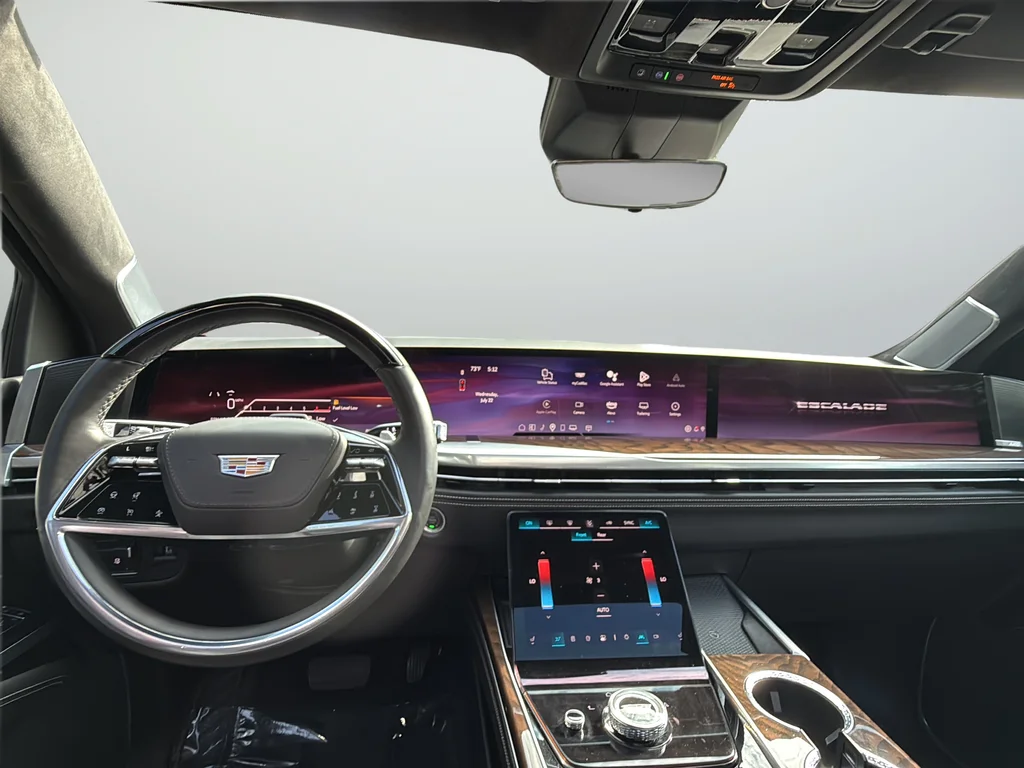 Used 2025 Black Cadillac Sport Platinum image 11
