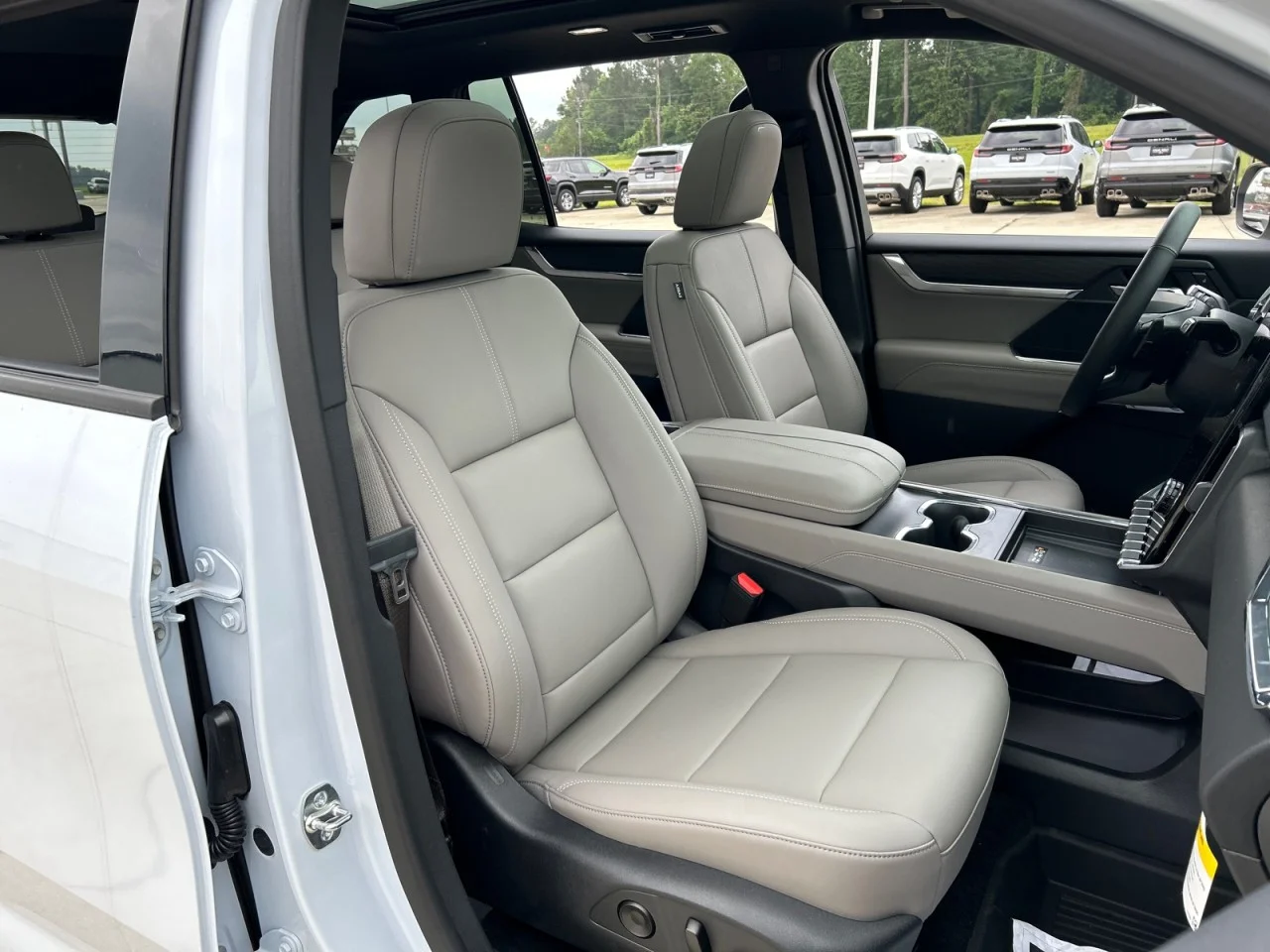 2026 GMC Acadia Elevation - Photo 20