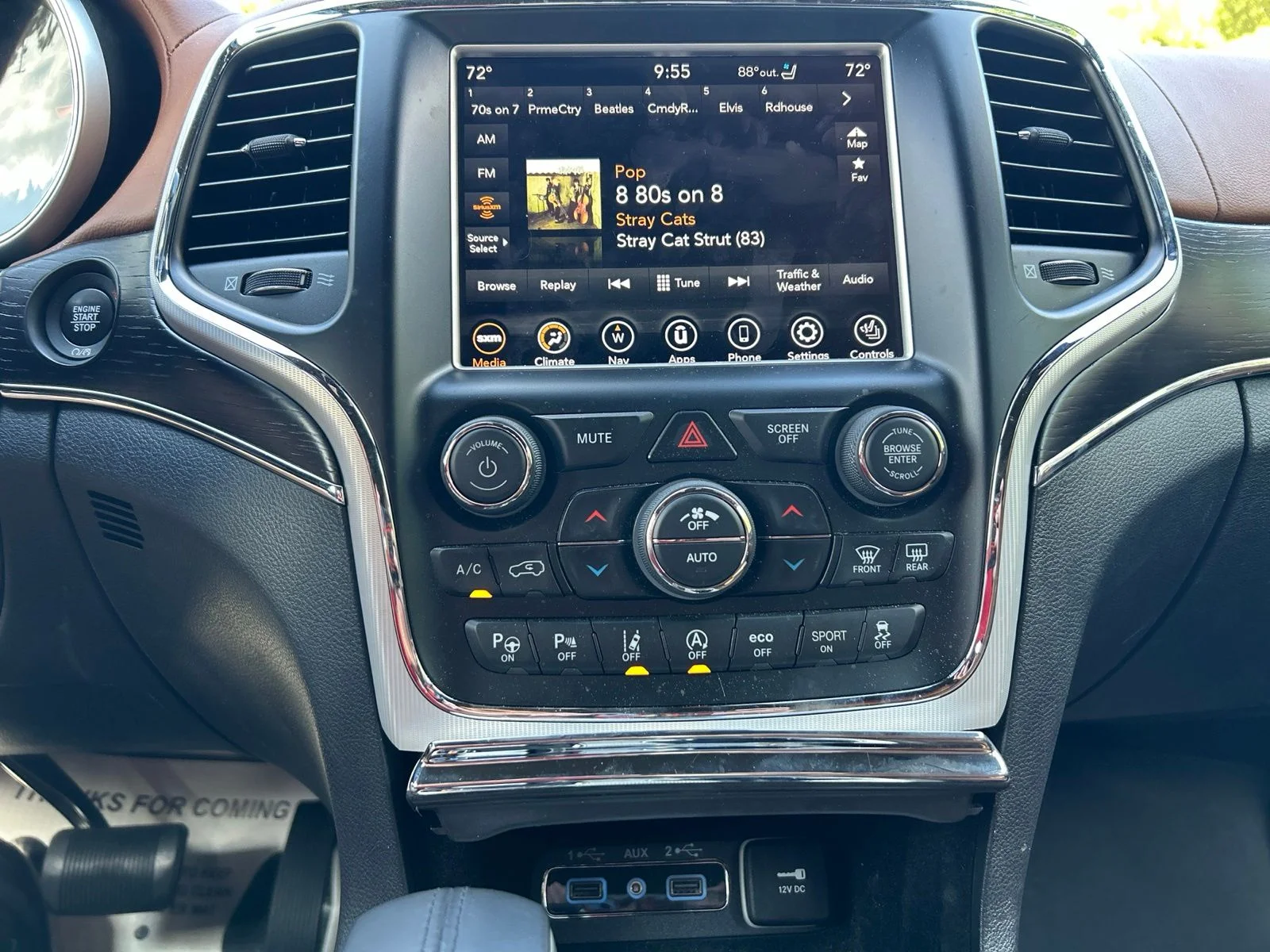 Used 2018 Brown Metallic Jeep Summit image 16