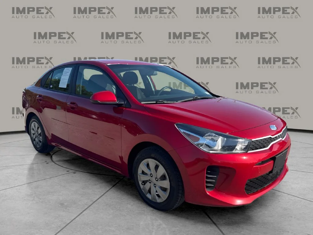 Used 2019 Red Kia S image 7