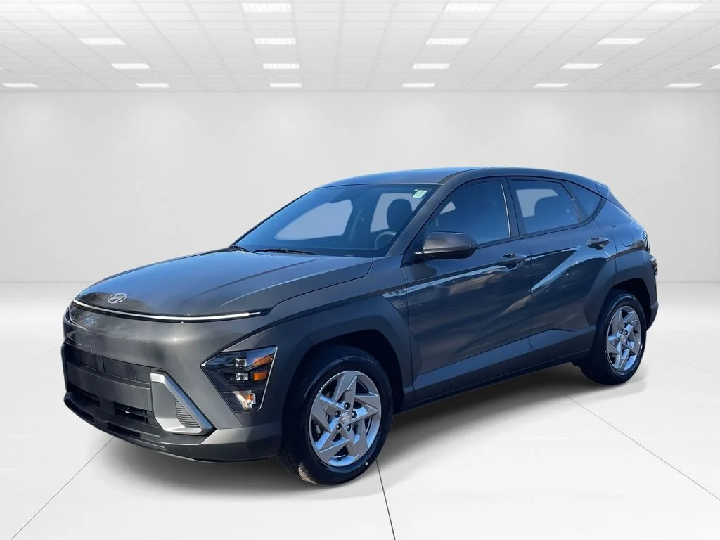 New 2026 Gray Hyundai SE image 3