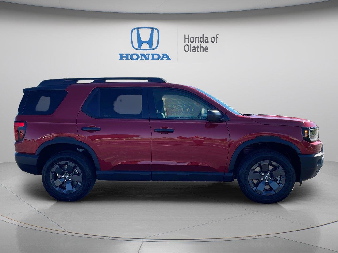 New 2026 Radiant Red Metallic II Honda RTL image 2