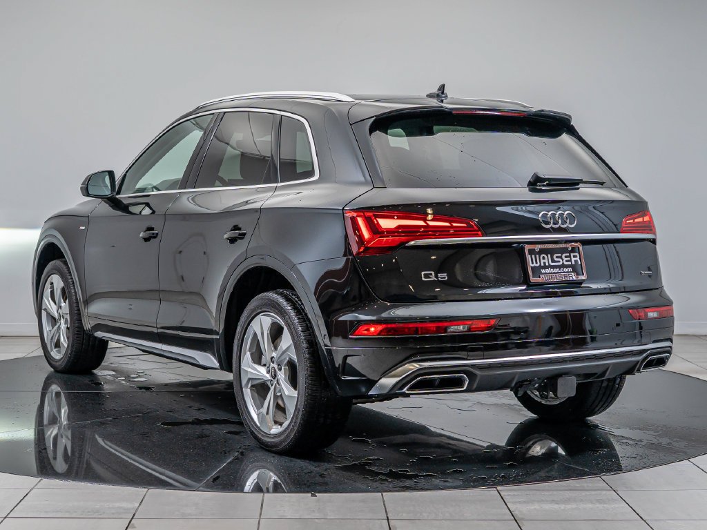Used 2023 Mythos Black Metallic Audi 45 S line Prestige image 6