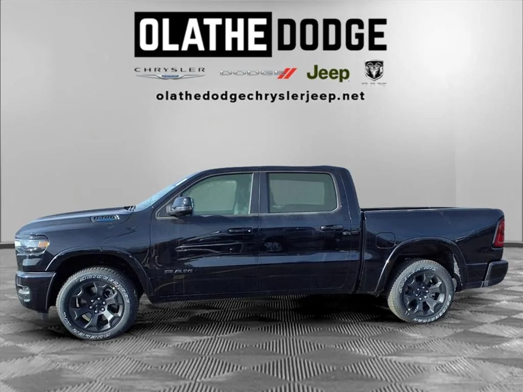 New 2026 Diamond Black Crystal Pearlcoat RAM Big Horn/Lone Star image 17