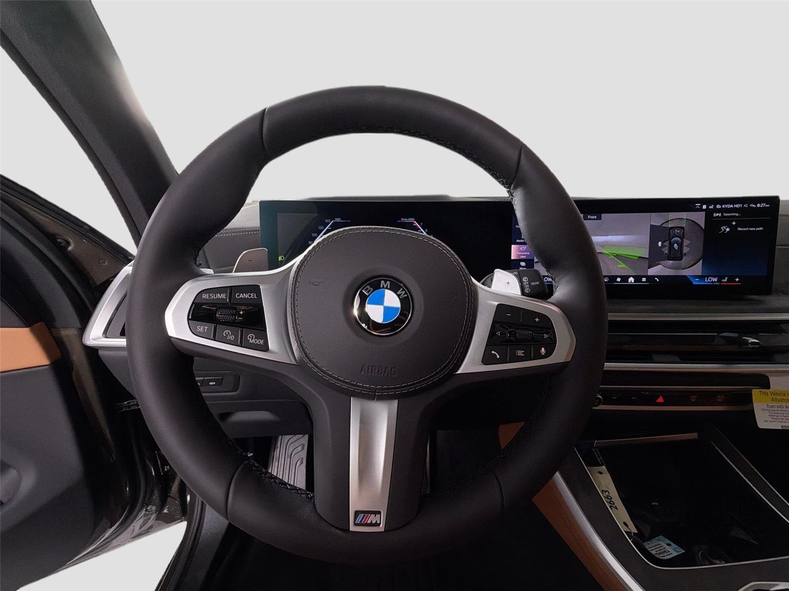 New 2026 Manhattan Green Metallic BMW xDrive40i image 11