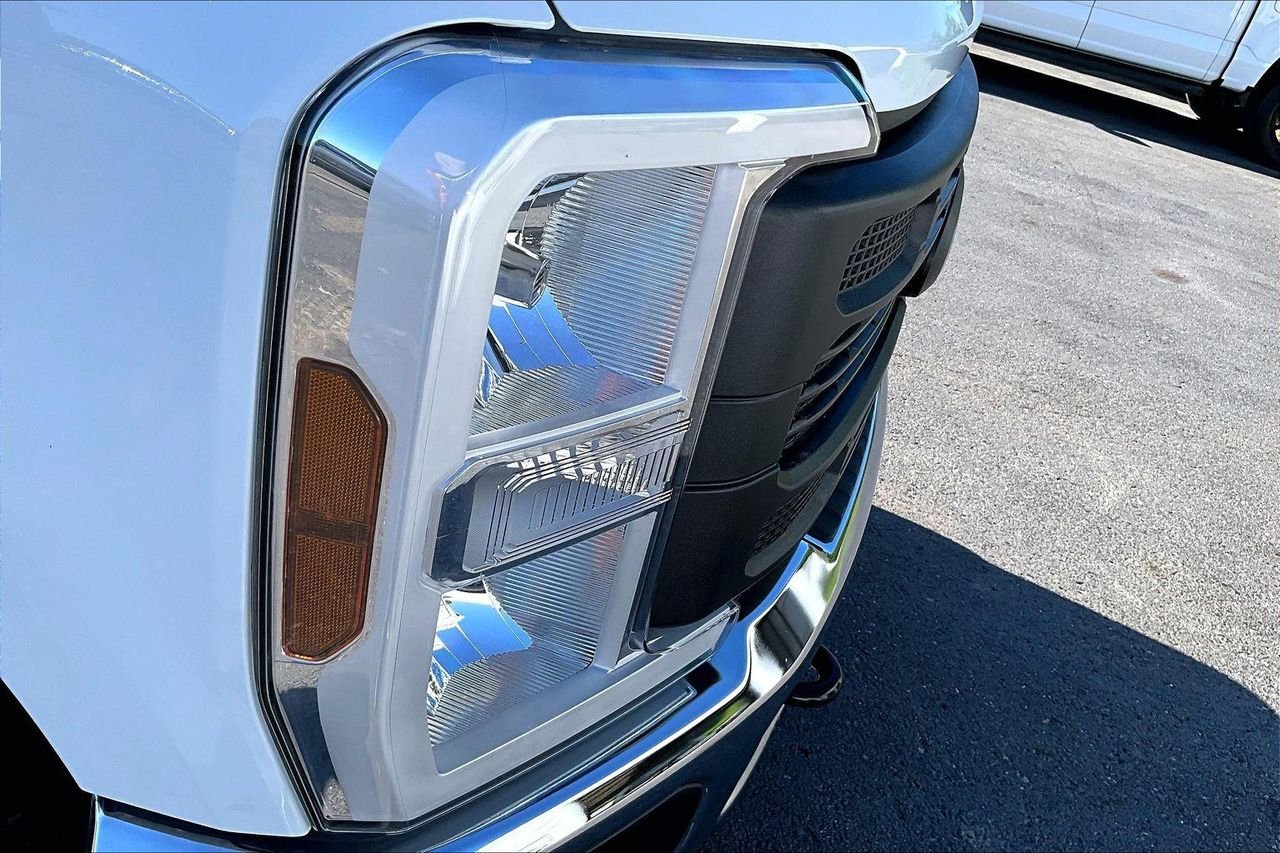 2024 Ford F-350 Super Duty XL - Photo 30