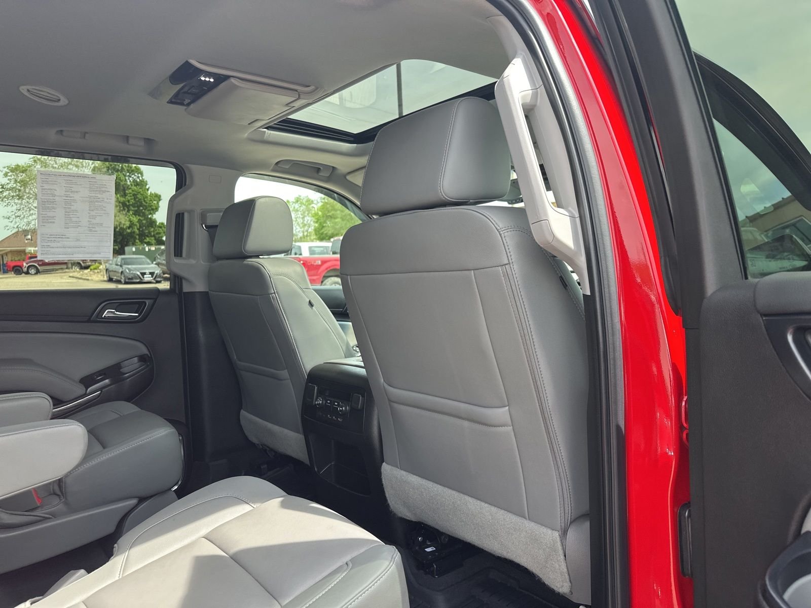 Used 2019  Chevrolet LT image 30