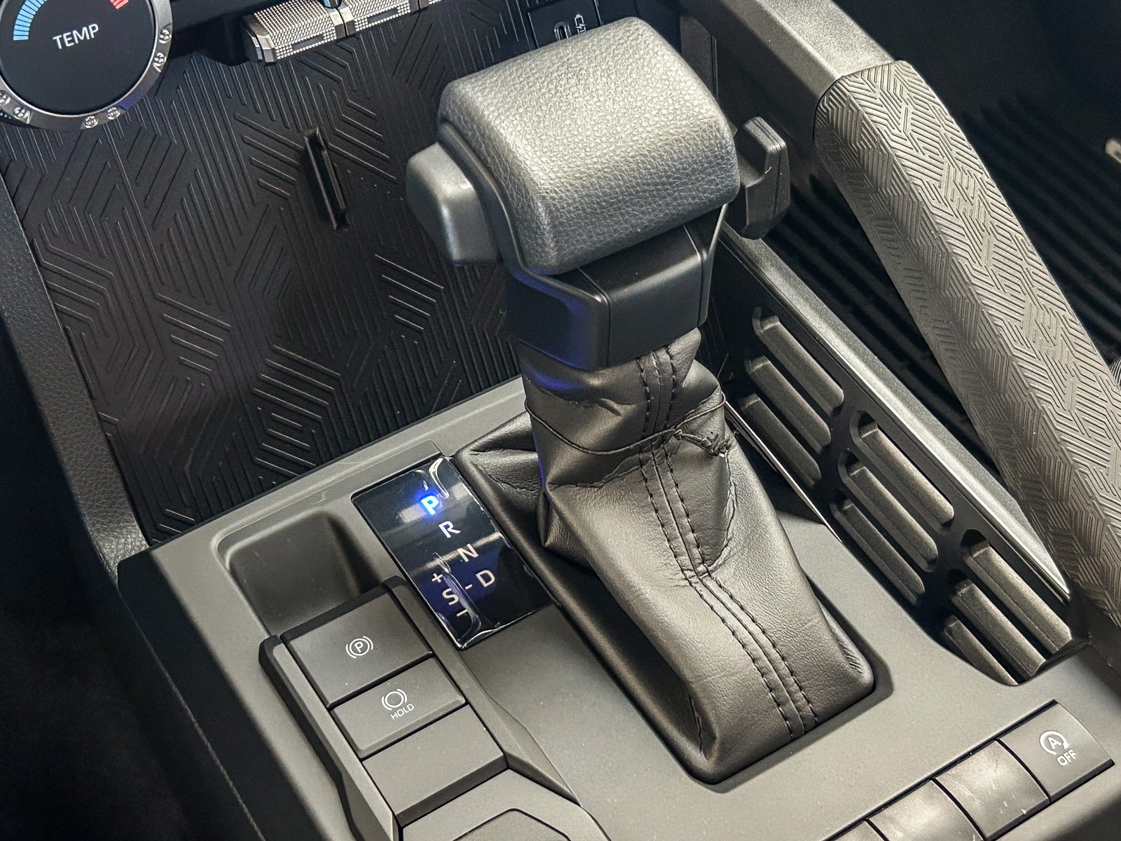 New 2026 Ice Cap Toyota SR5 image 19