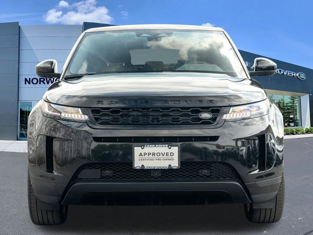 Used 2023 Black Land Rover S image 2
