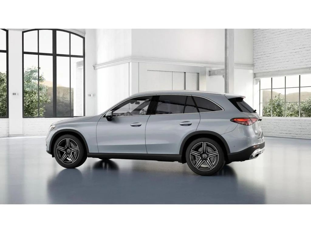 New 2027 Silver Mercedes-Benz GLC 300 image 63