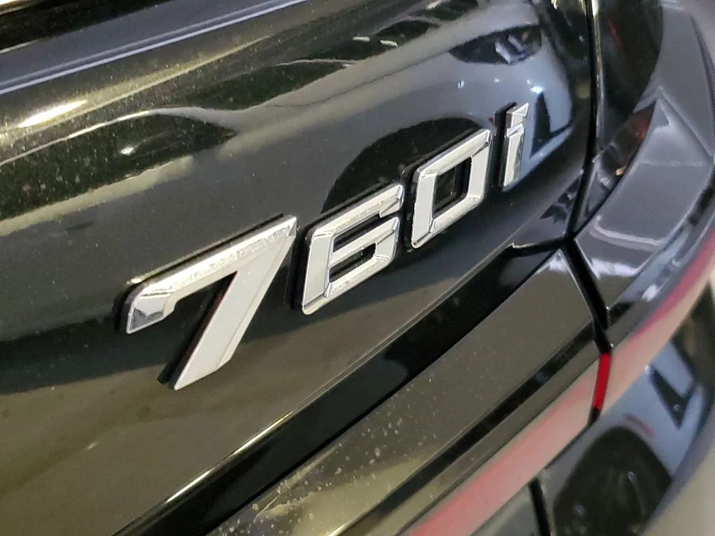 New 2026 Black BMW 760i xDrive image 6