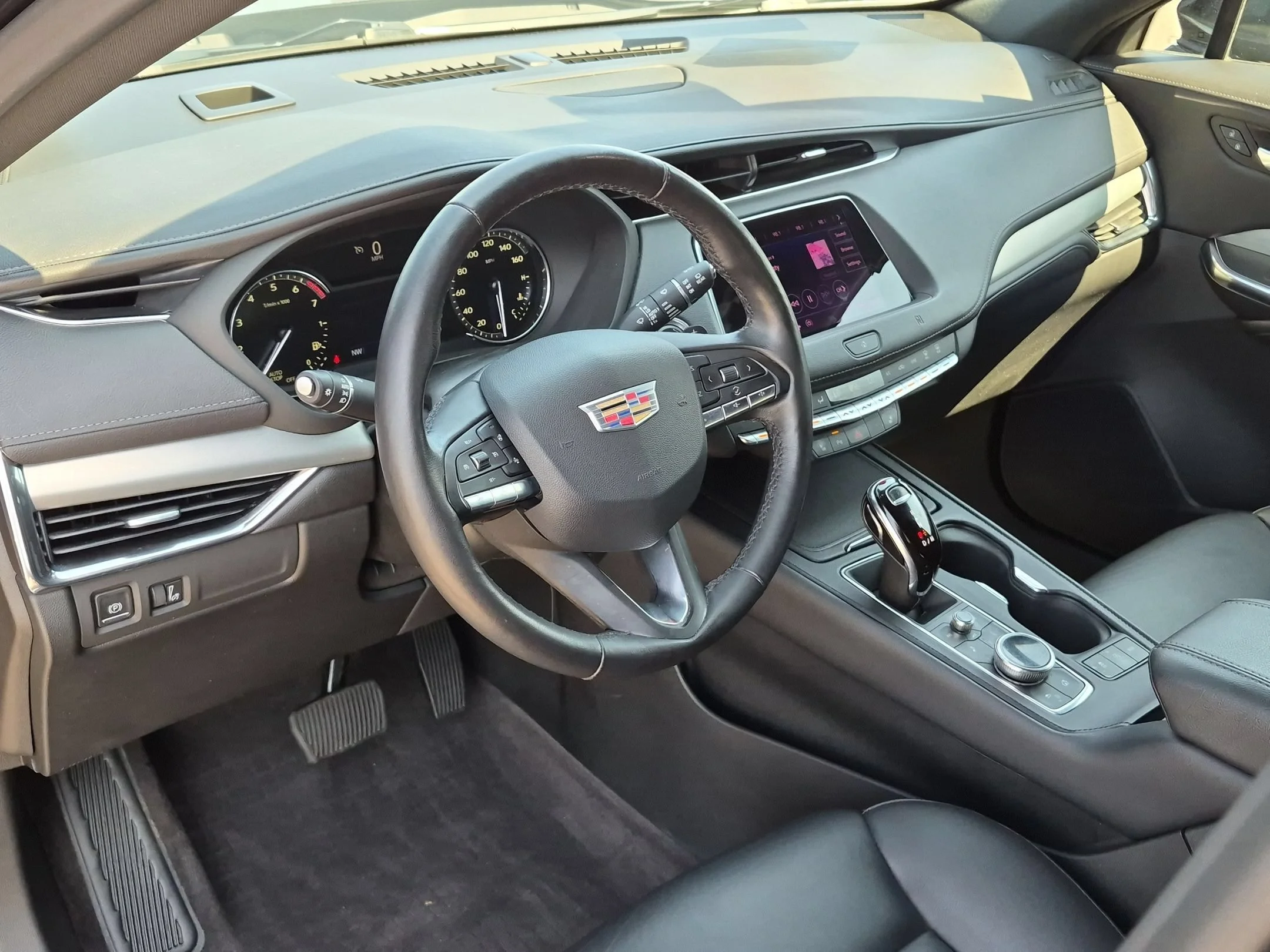 2020 Cadillac XT4 Premium Luxury - Photo 9