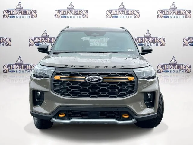 New 2026 Gray Ford Tremor image 6