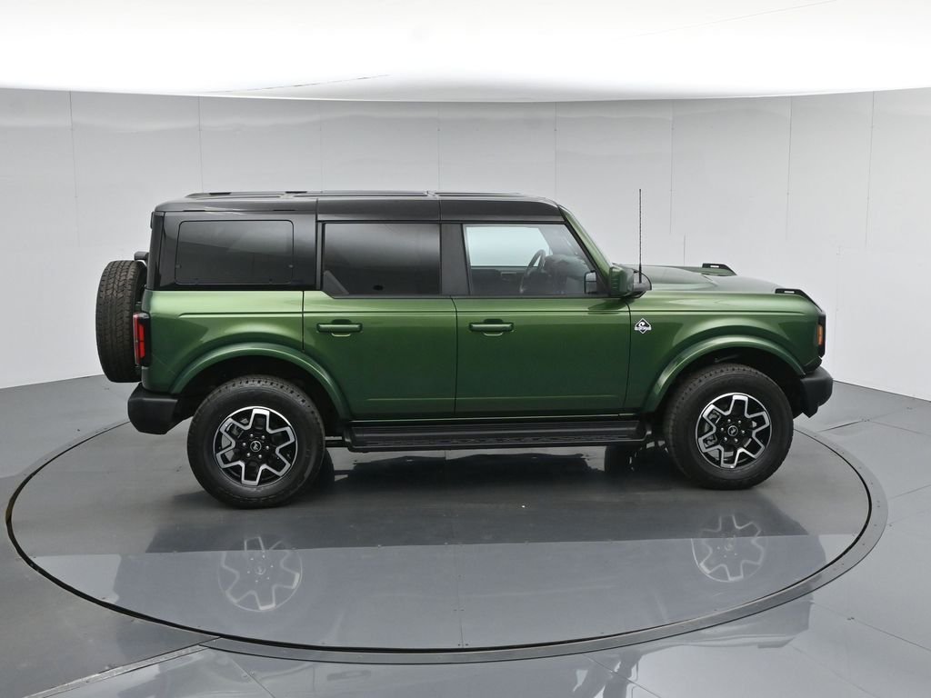Certified Used 2025 Green Ford Outer Banks image 42