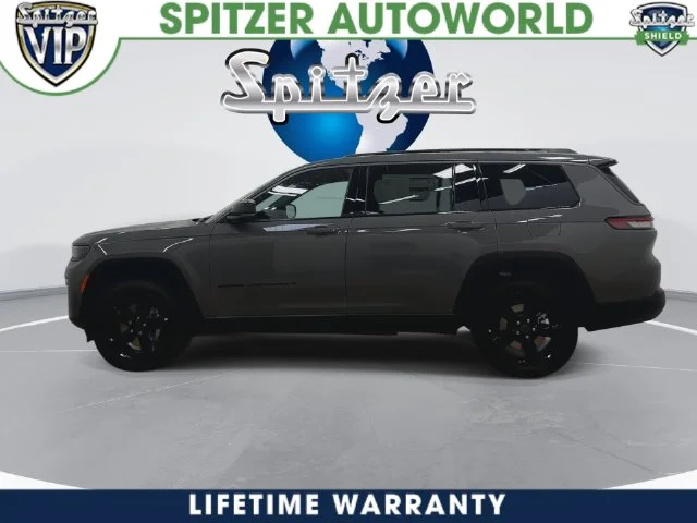 New 2027 Sting-Gray Clear-Coat Paint Jeep Limited image 11