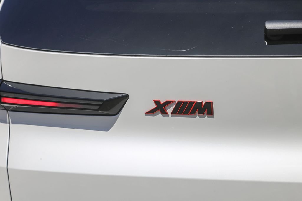 Used 2026 Mineral White Metallic BMW Label image 7