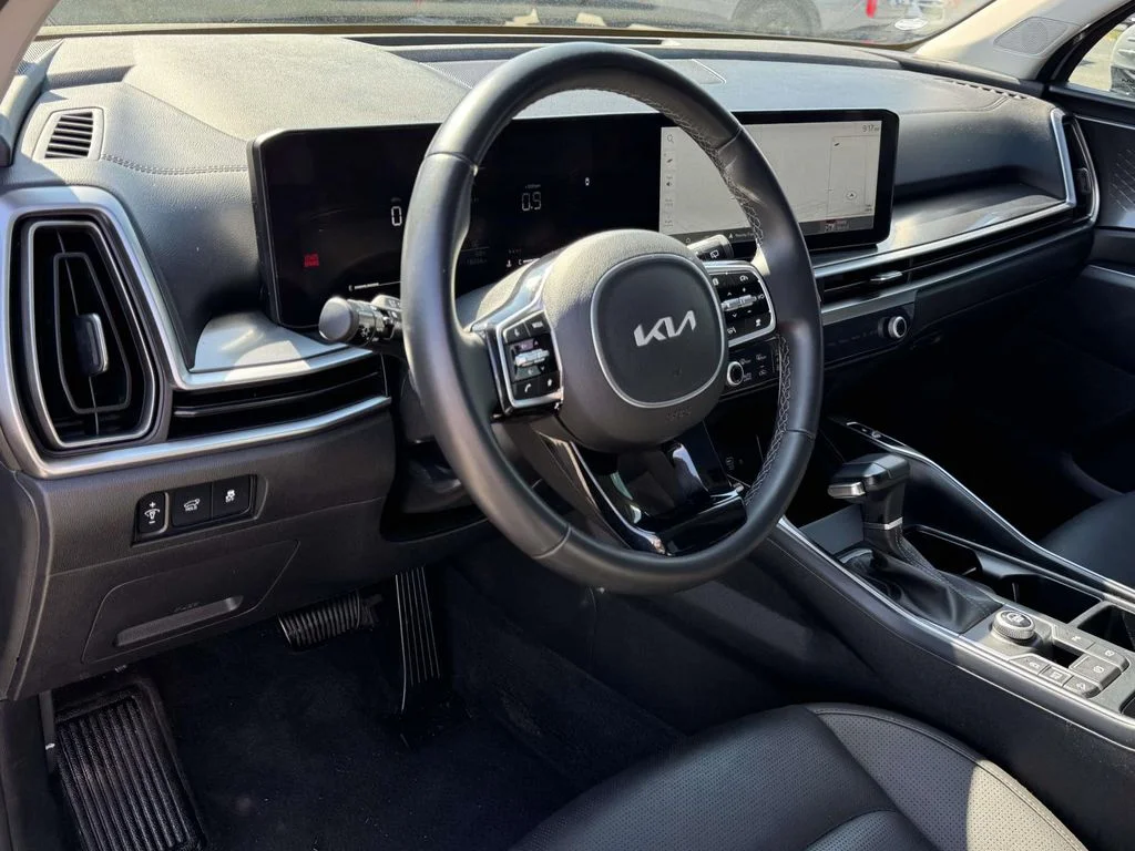 Used 2025 Gray Kia EX image 2