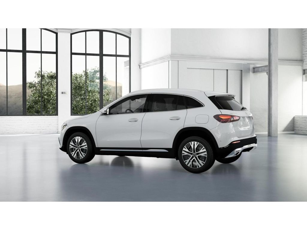 New 2026 Polar White Mercedes-Benz GLA 250 image 31