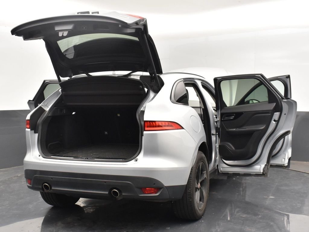 Used 2019 Silver Jaguar 25t Premium image 35