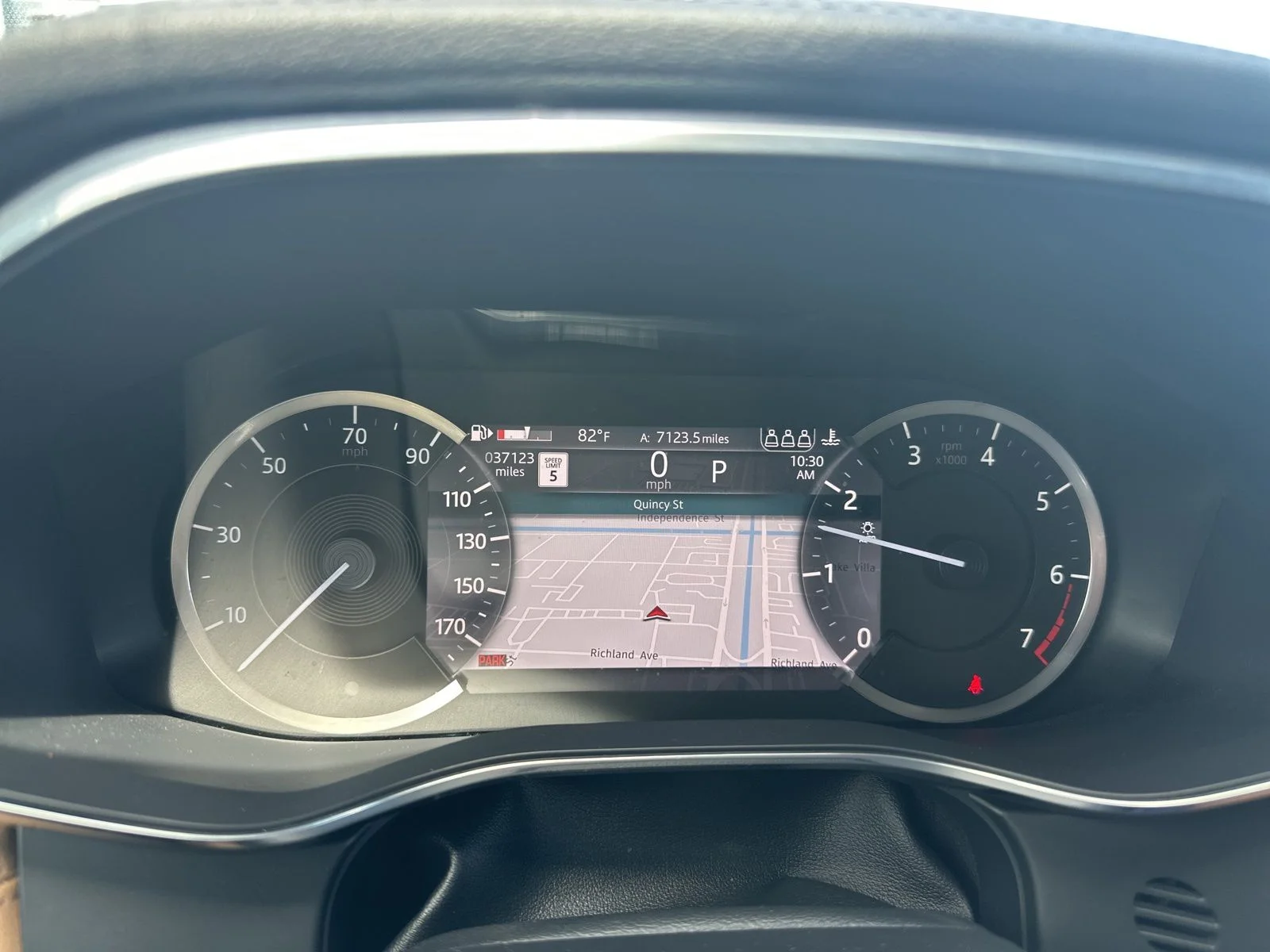 2023 Jaguar F-PACE P250 S's photo