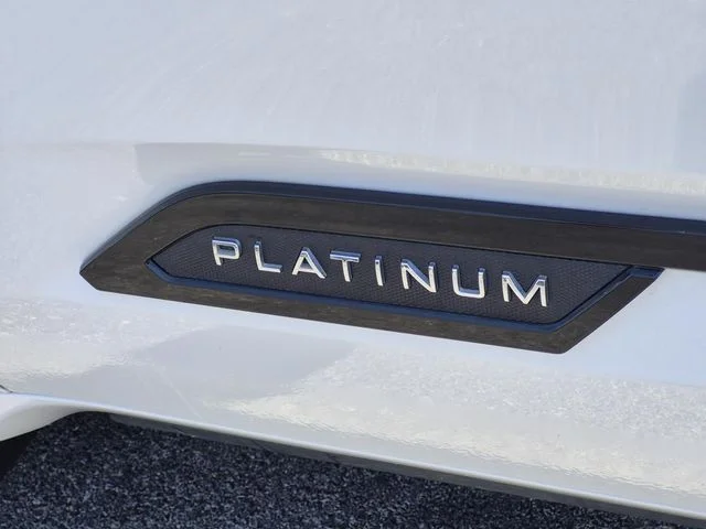 Used 2023 Wind Chill Pearl Toyota Platinum image 8