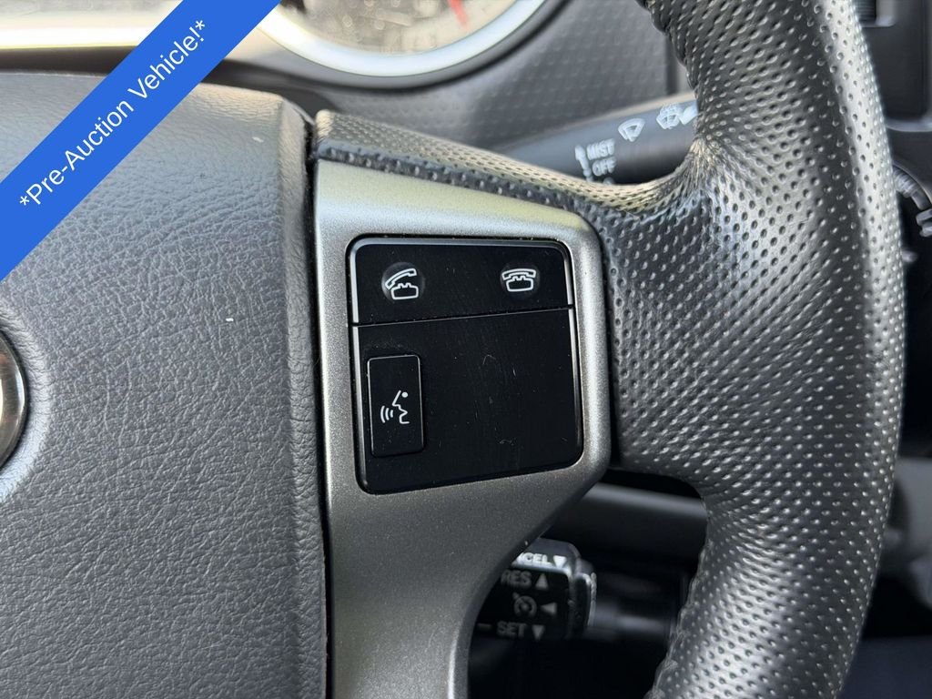 Used 2012 White Toyota Base image 9