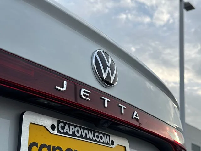 New 2026 Pure White Volkswagen 1.5T Sport image 15