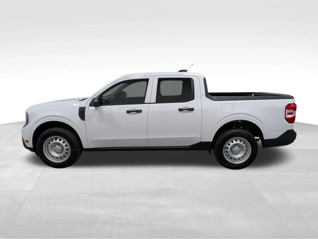 New 2026 Oxford White Ford XL image 1