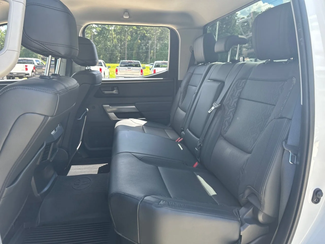 Used 2023 White Toyota SR5 image 18