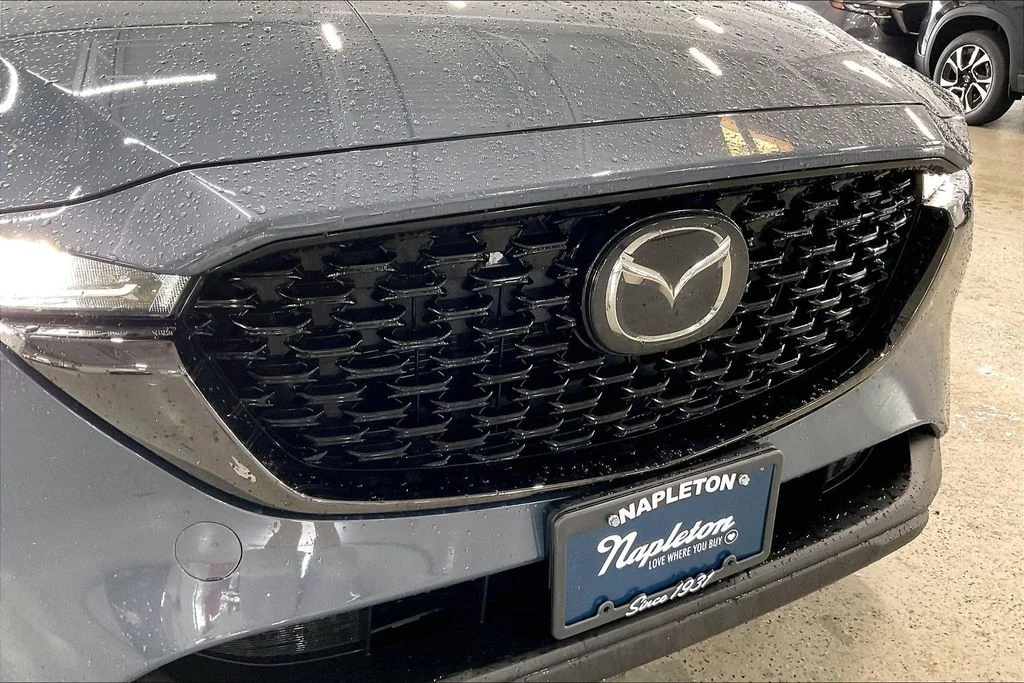 Used 2025 Gray Mazda 2.5 S Carbon Edition image 30
