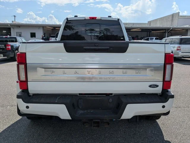 Used 2020 Star White Ford Platinum image 4