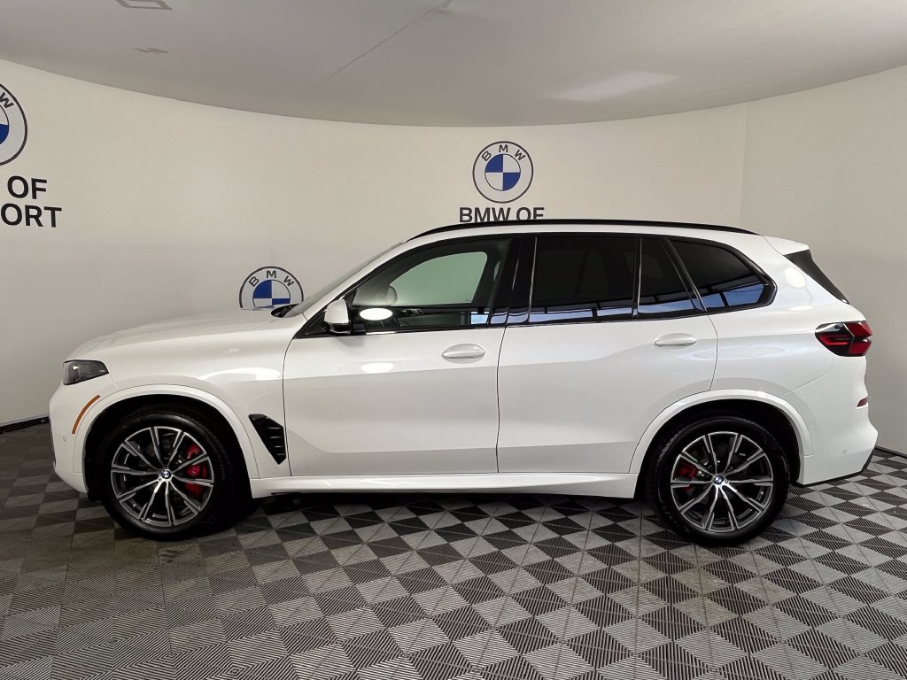 Used 2026 White BMW xDrive40i image 13