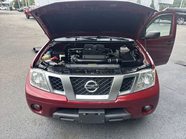 Used 2020 Red Nissan SV image 30