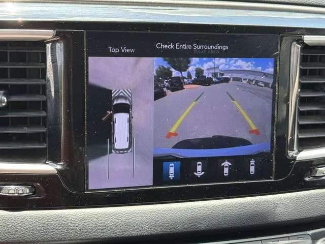 Used 2020 White Chrysler Touring image 25