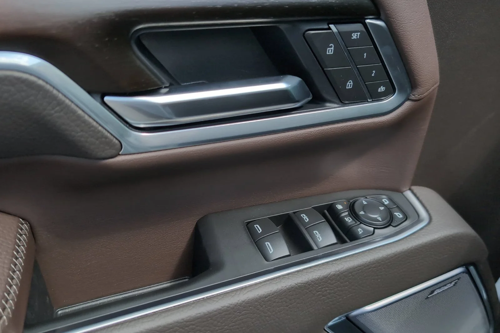 New 2026 Summit White GMC Denali image 11