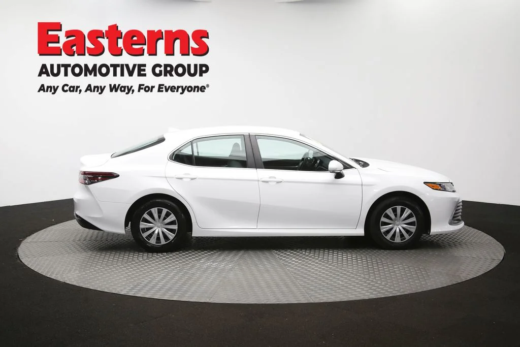 Used 2023 White Toyota LE image 39