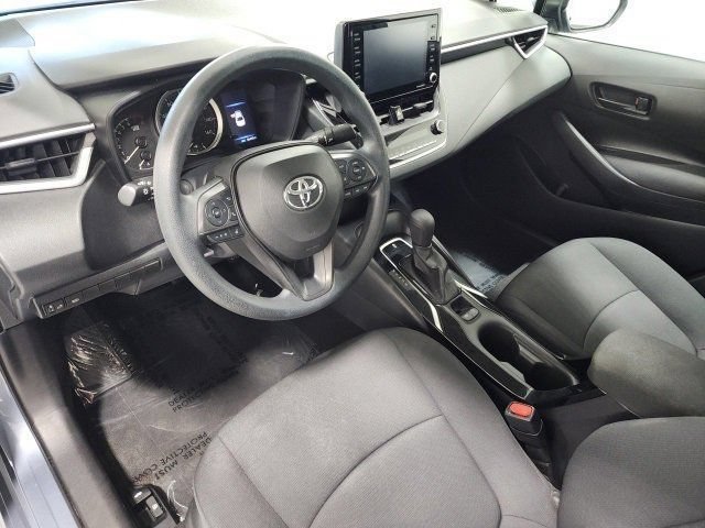Used 2022 Celestite Toyota LE image 22